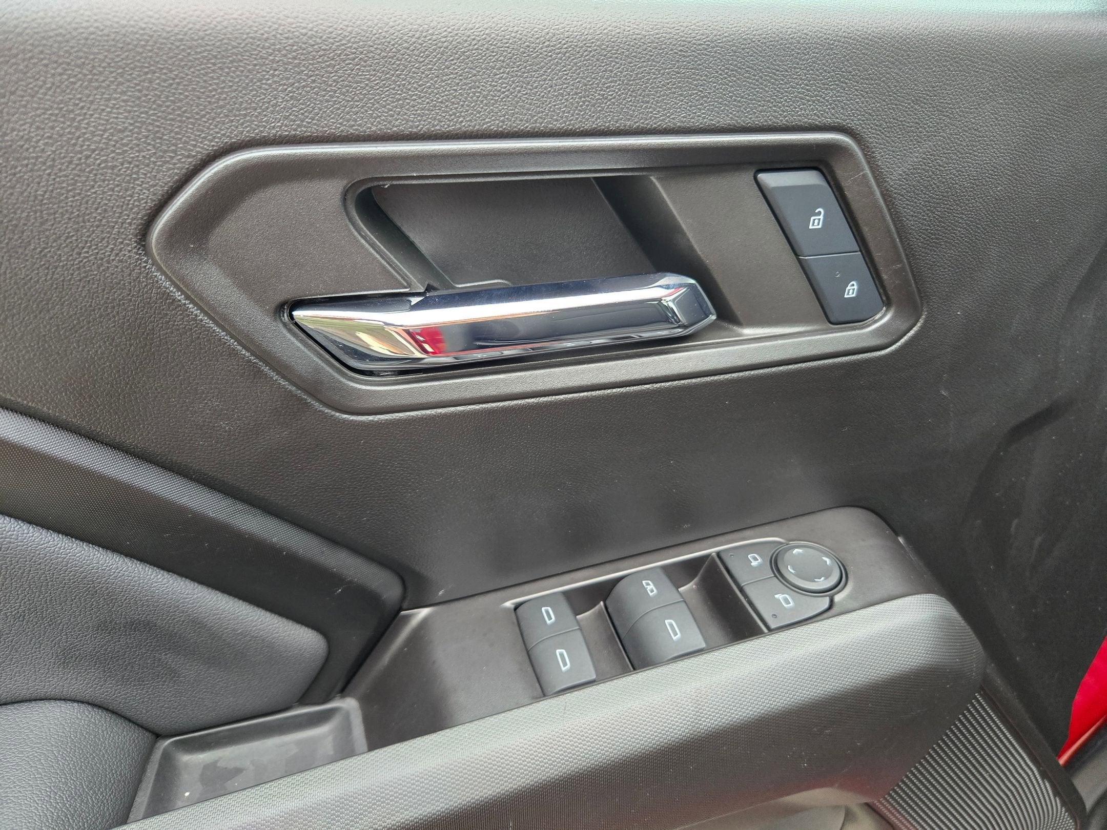 2024 Chevrolet Colorado 2WD LT