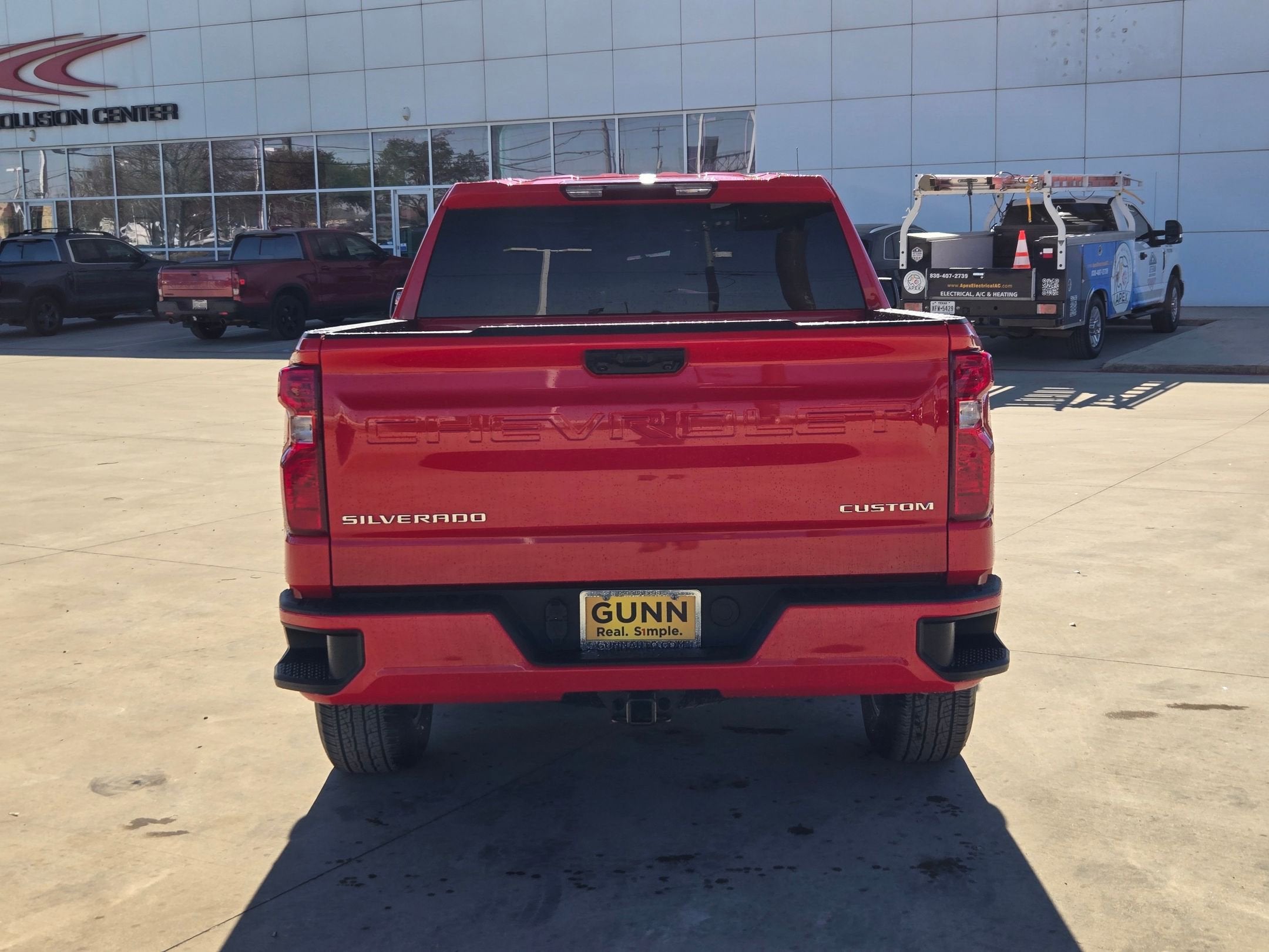 2025 Chevrolet Silverado 1500 Custom