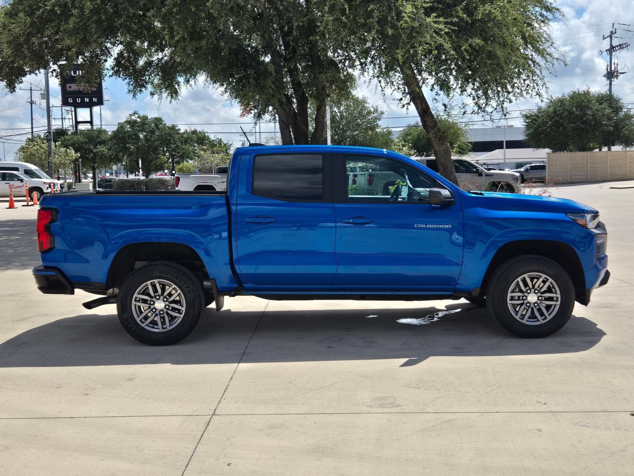 2023 Chevrolet Colorado 2WD LT
