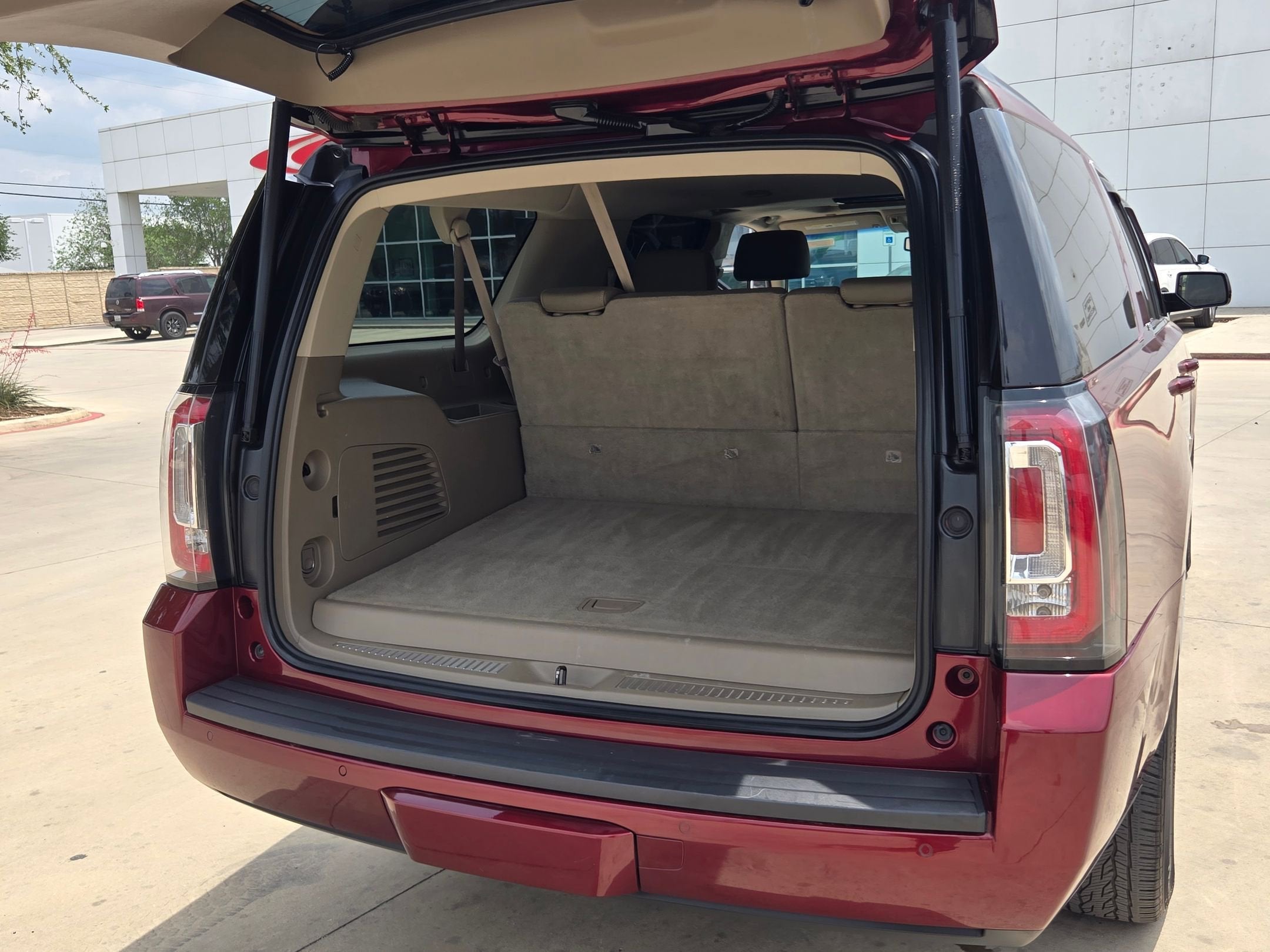 2016 GMC Yukon SLT