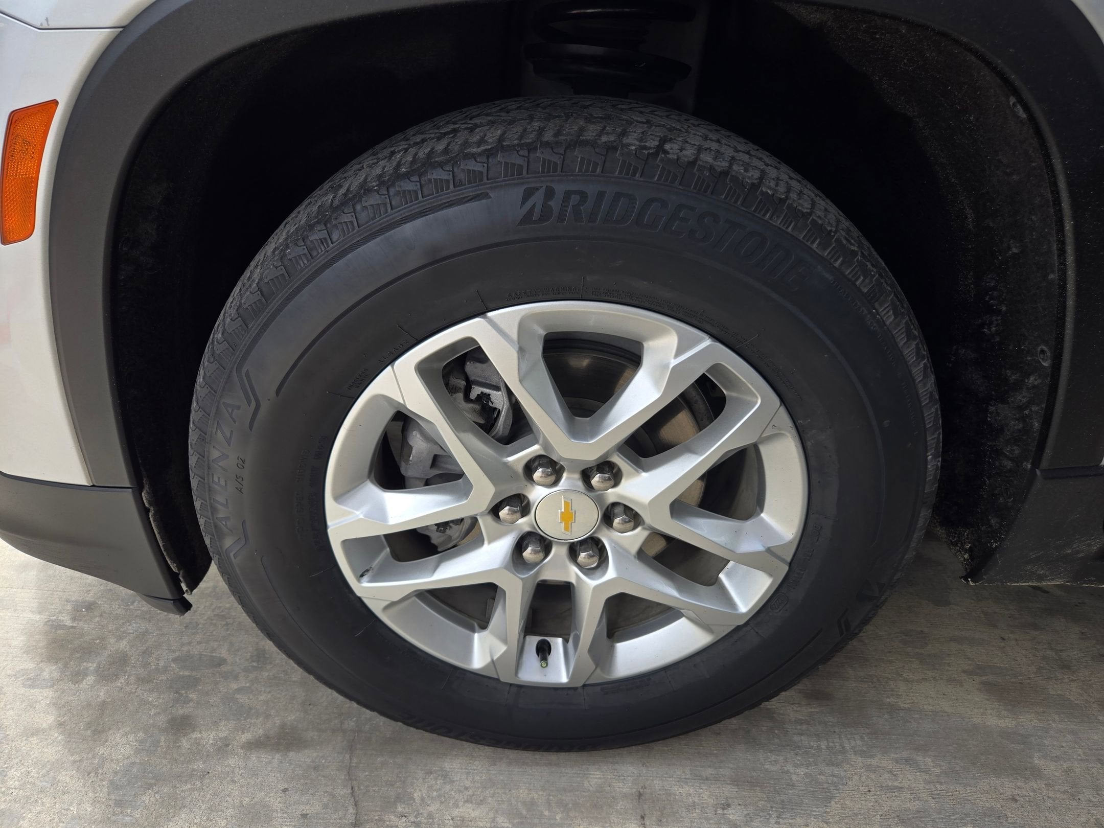 2022 Chevrolet Traverse LS