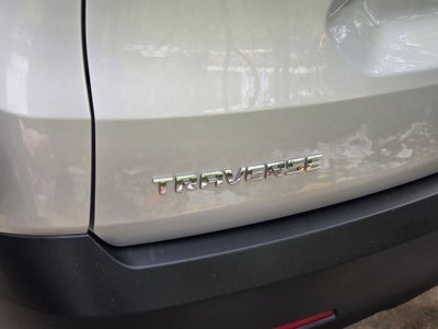 2022 Chevrolet Traverse LS