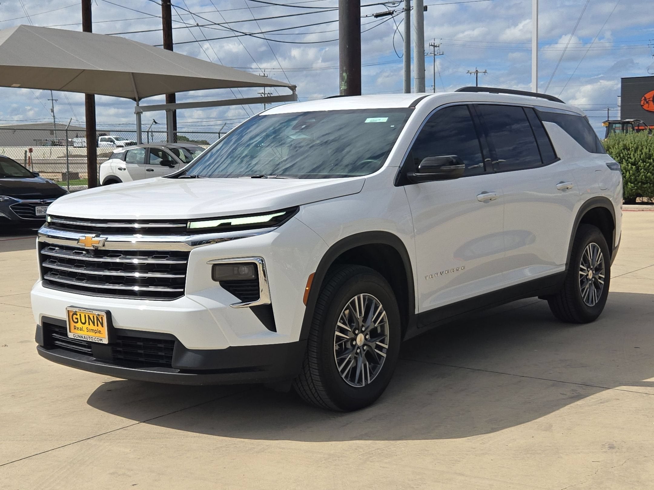 2026 Chevrolet Traverse FWD LT
