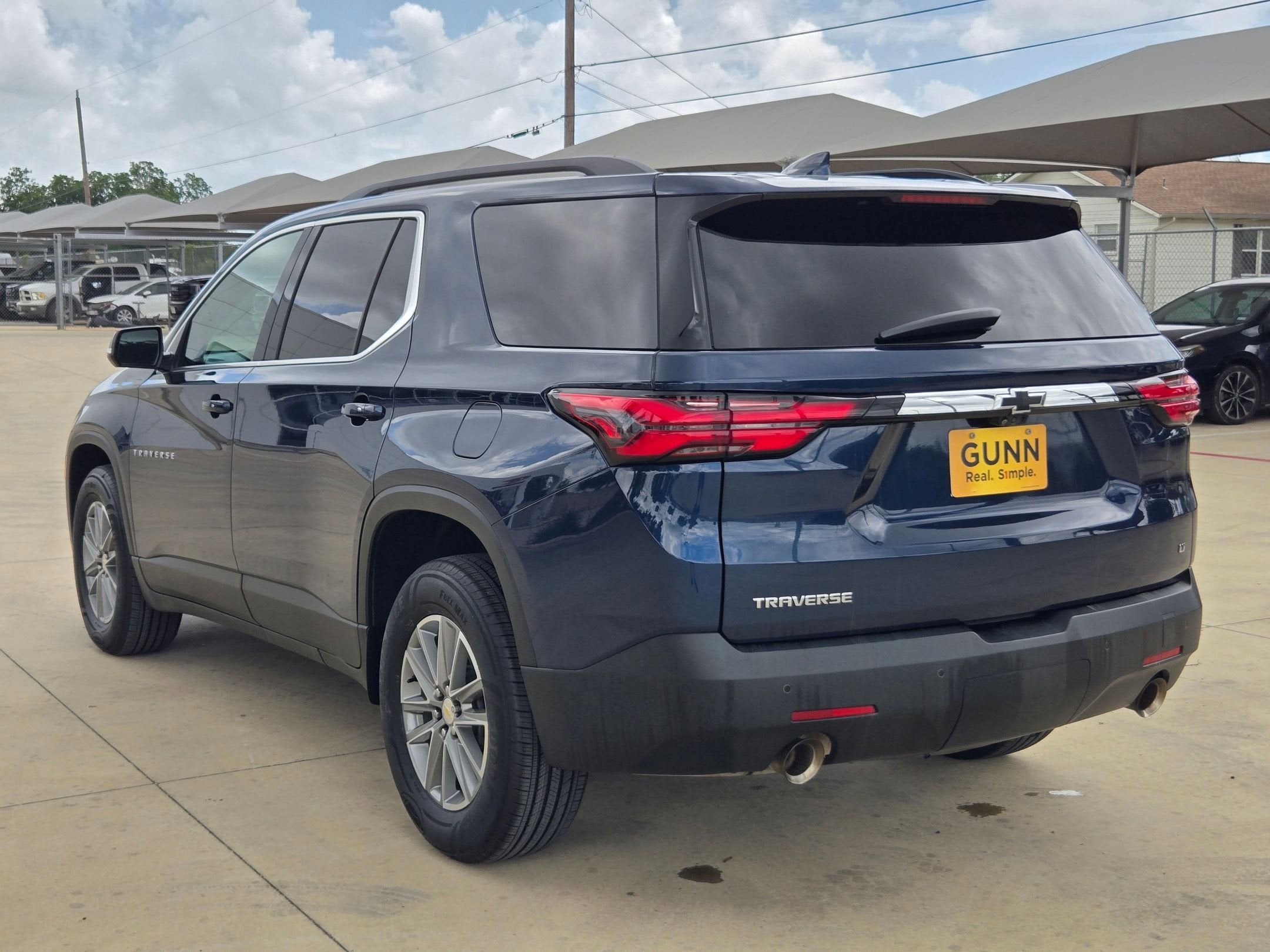 2022 Chevrolet Traverse LT Cloth