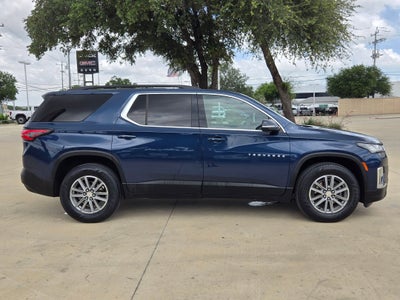 2022 Chevrolet Traverse LT Cloth