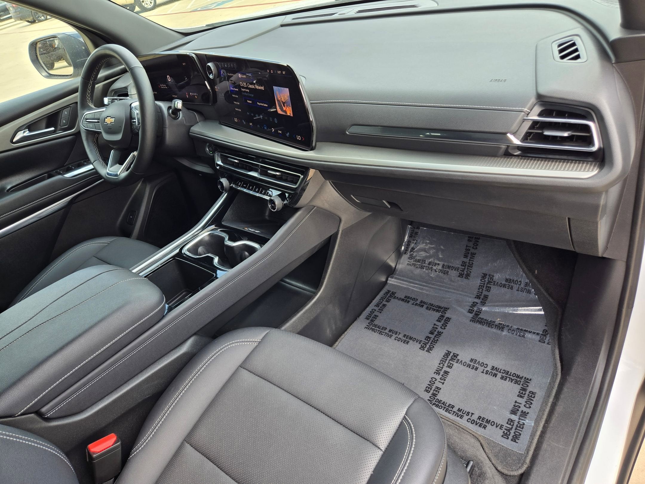 2025 Chevrolet Traverse FWD LT