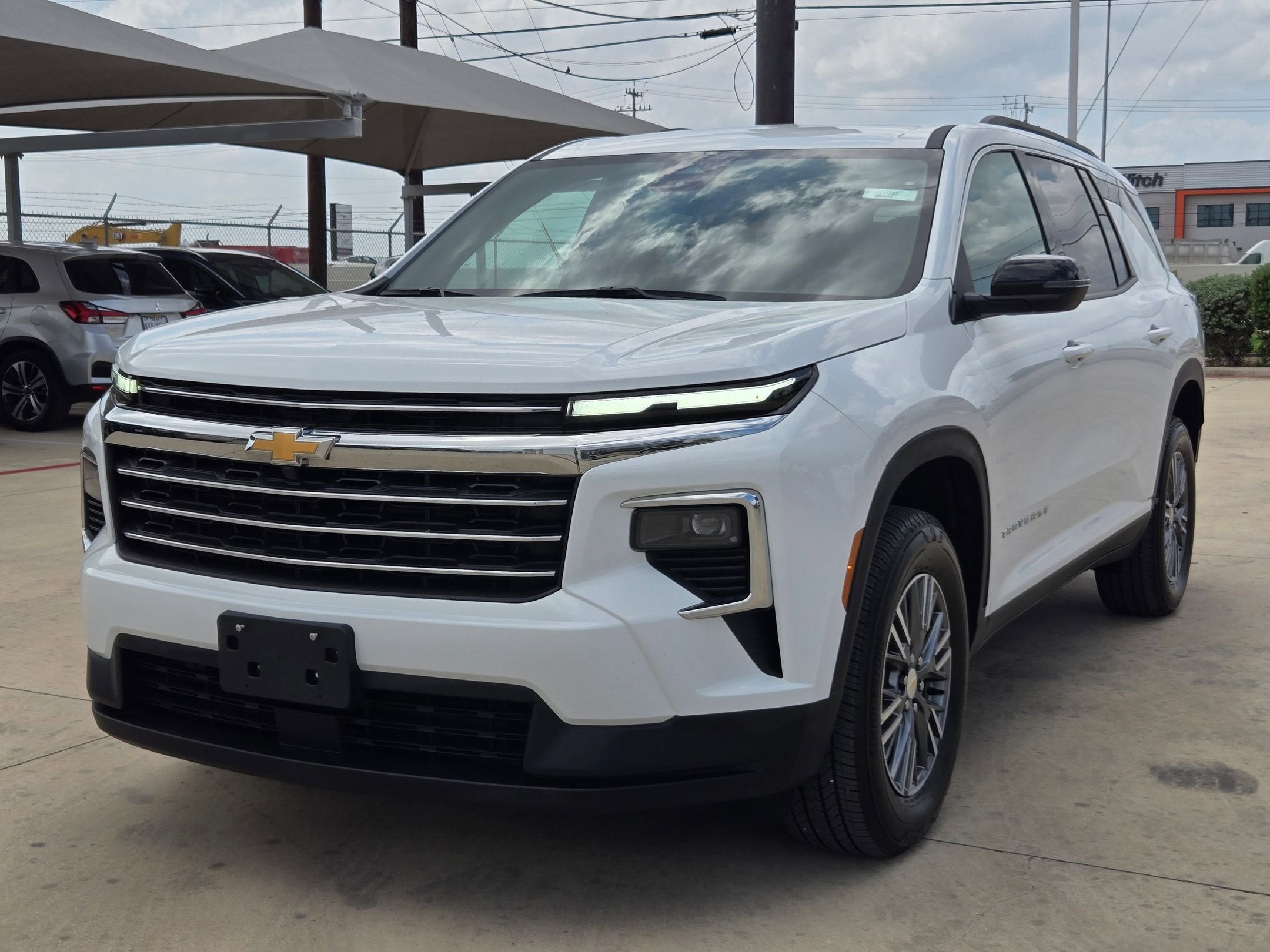 2025 Chevrolet Traverse FWD LT