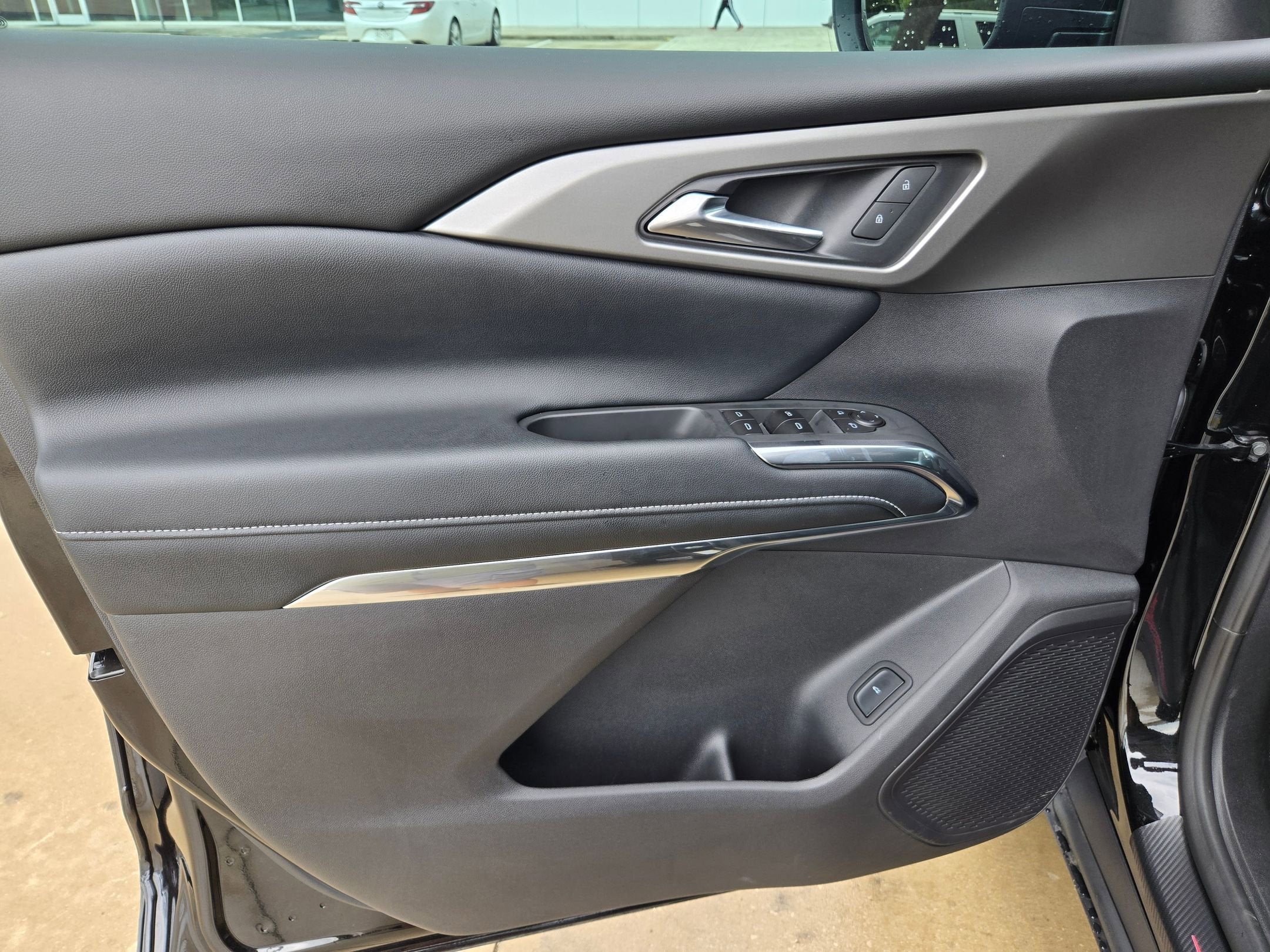 2026 Chevrolet Traverse AWD LT