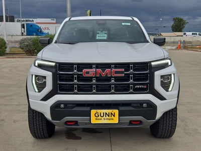 2025 GMC Canyon 4WD AT4