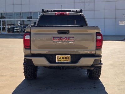 2024 GMC Canyon 4WD AT4