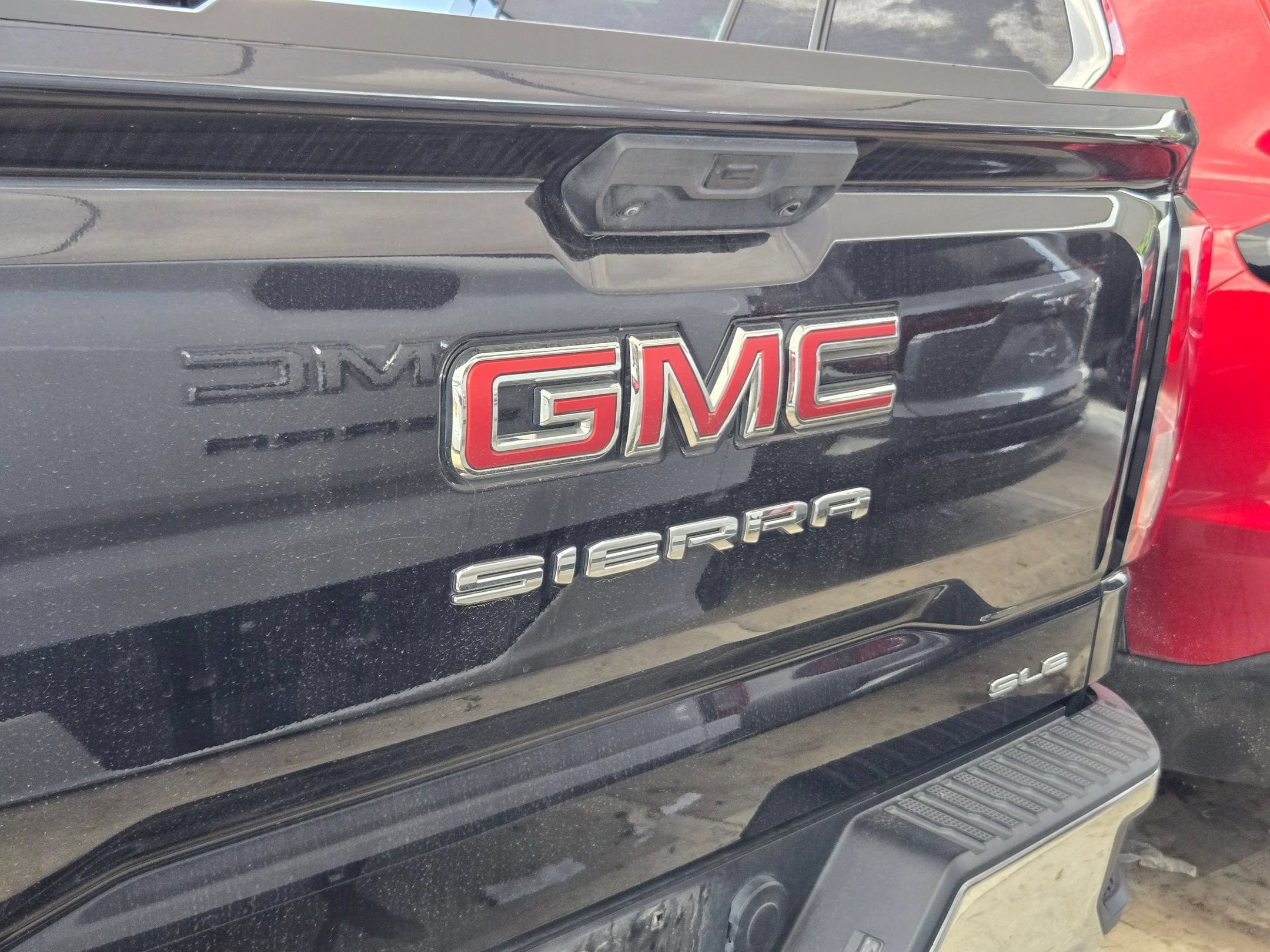 2023 GMC Sierra 1500 SLE