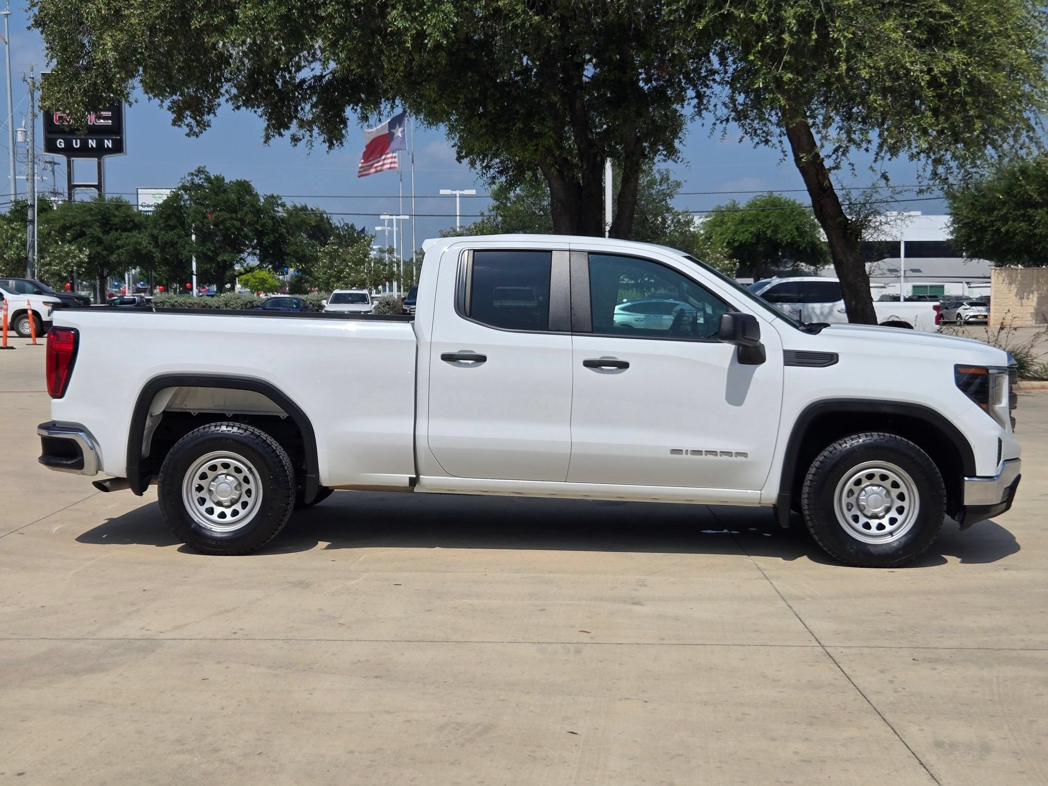 2023 GMC Sierra 1500 Pro
