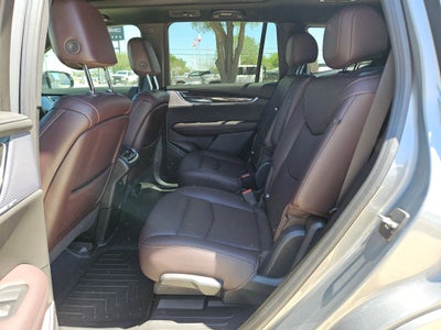 2023 Cadillac XT6 FWD Premium Luxury