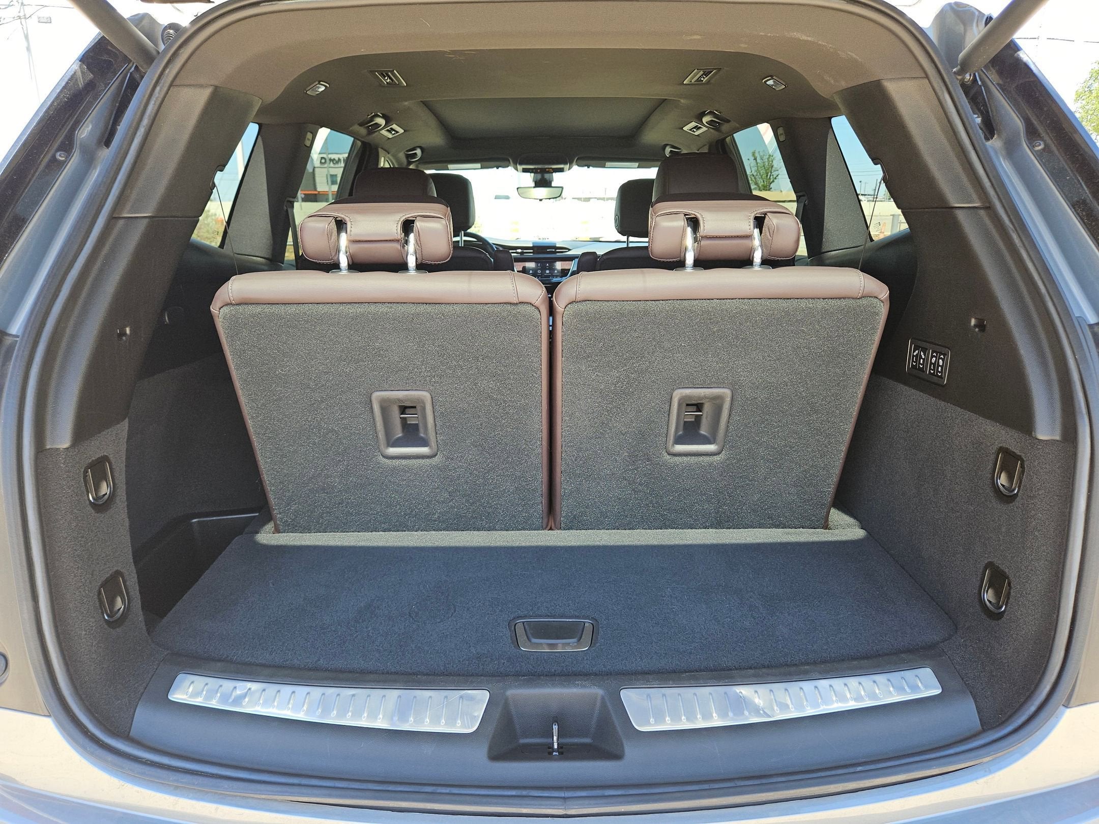 2023 Cadillac XT6 FWD Premium Luxury