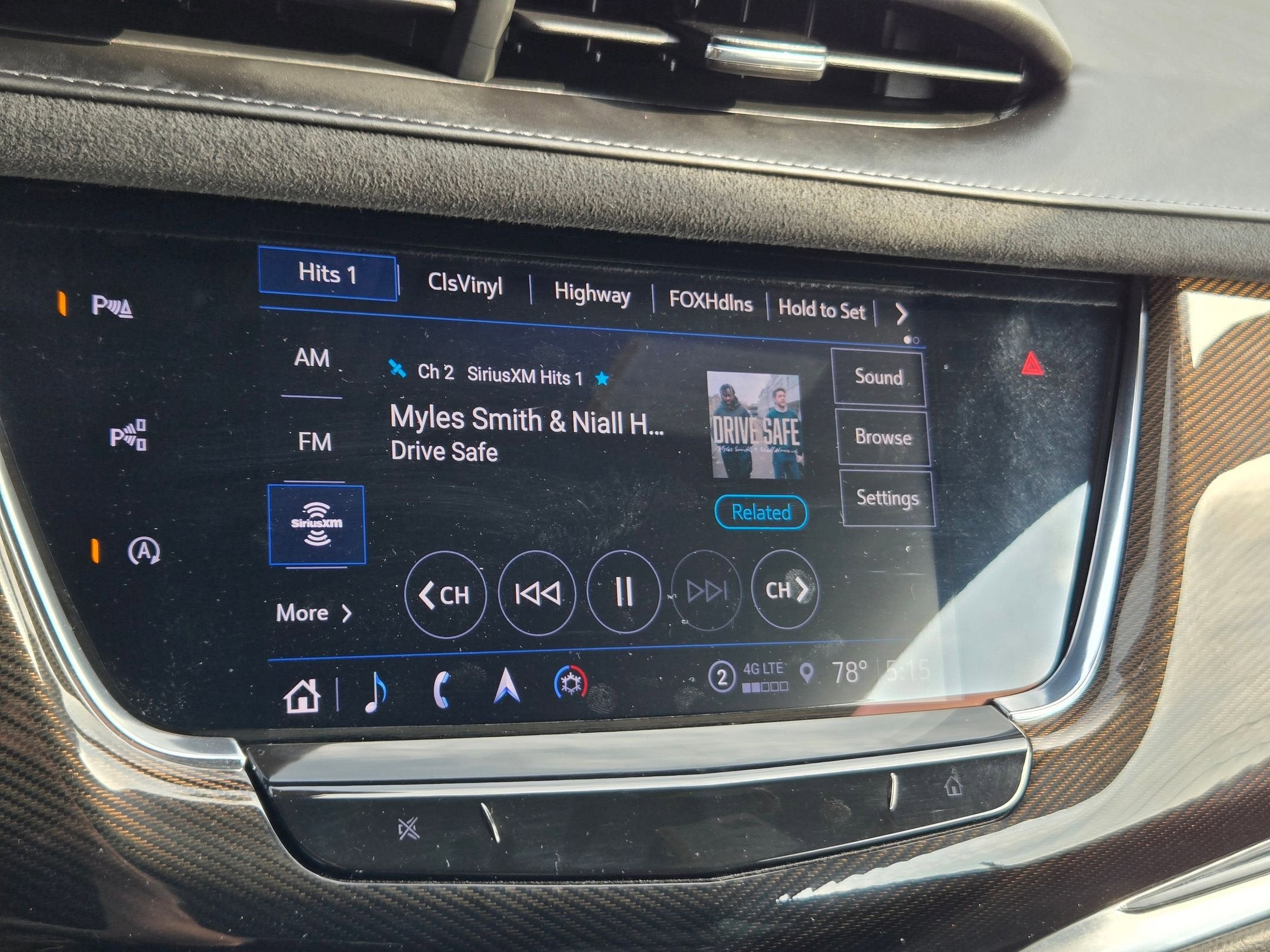 2023 Cadillac XT6 AWD Sport