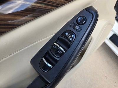 2017 Nissan Maxima Platinum