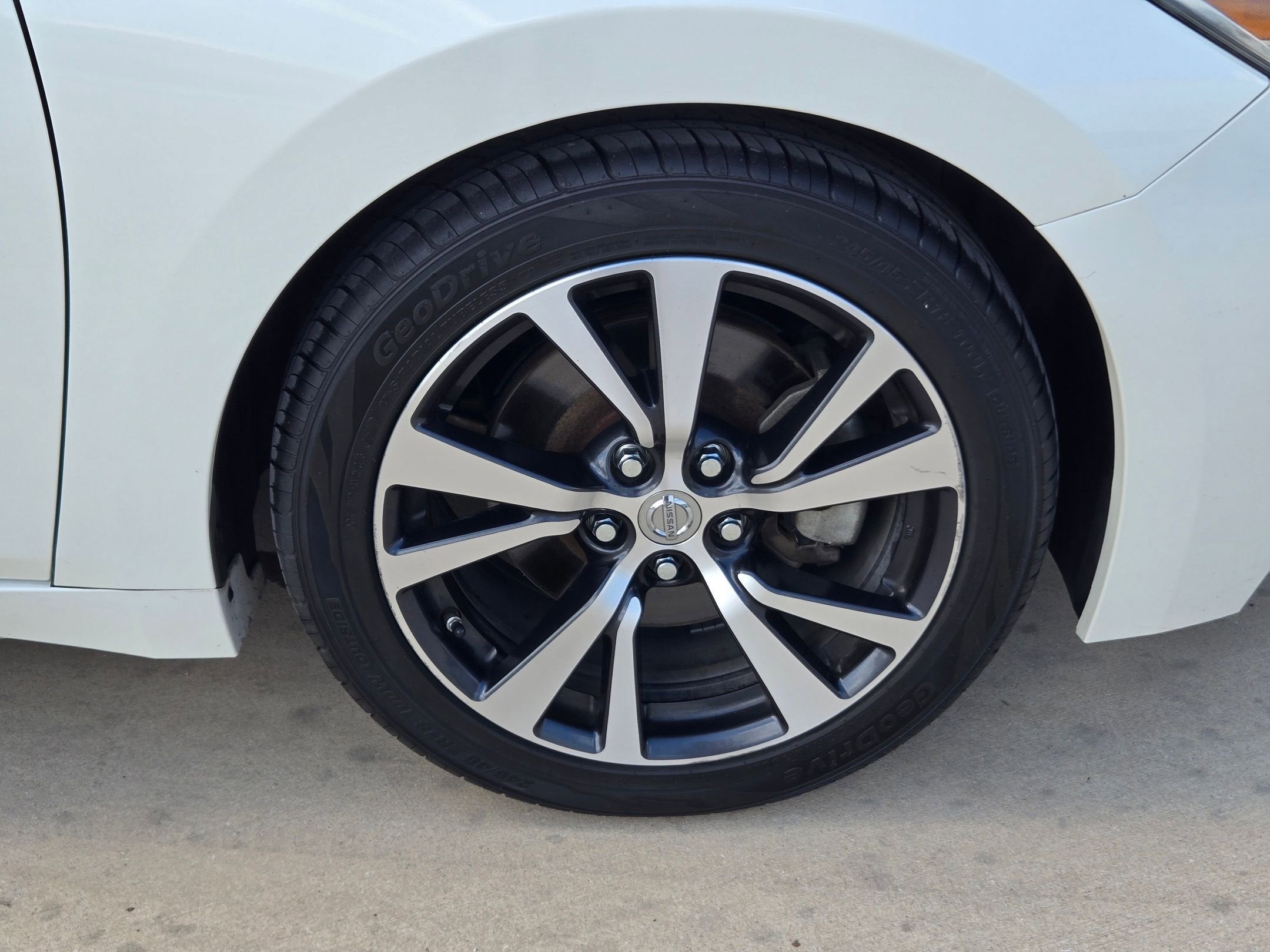 2017 Nissan Maxima Platinum