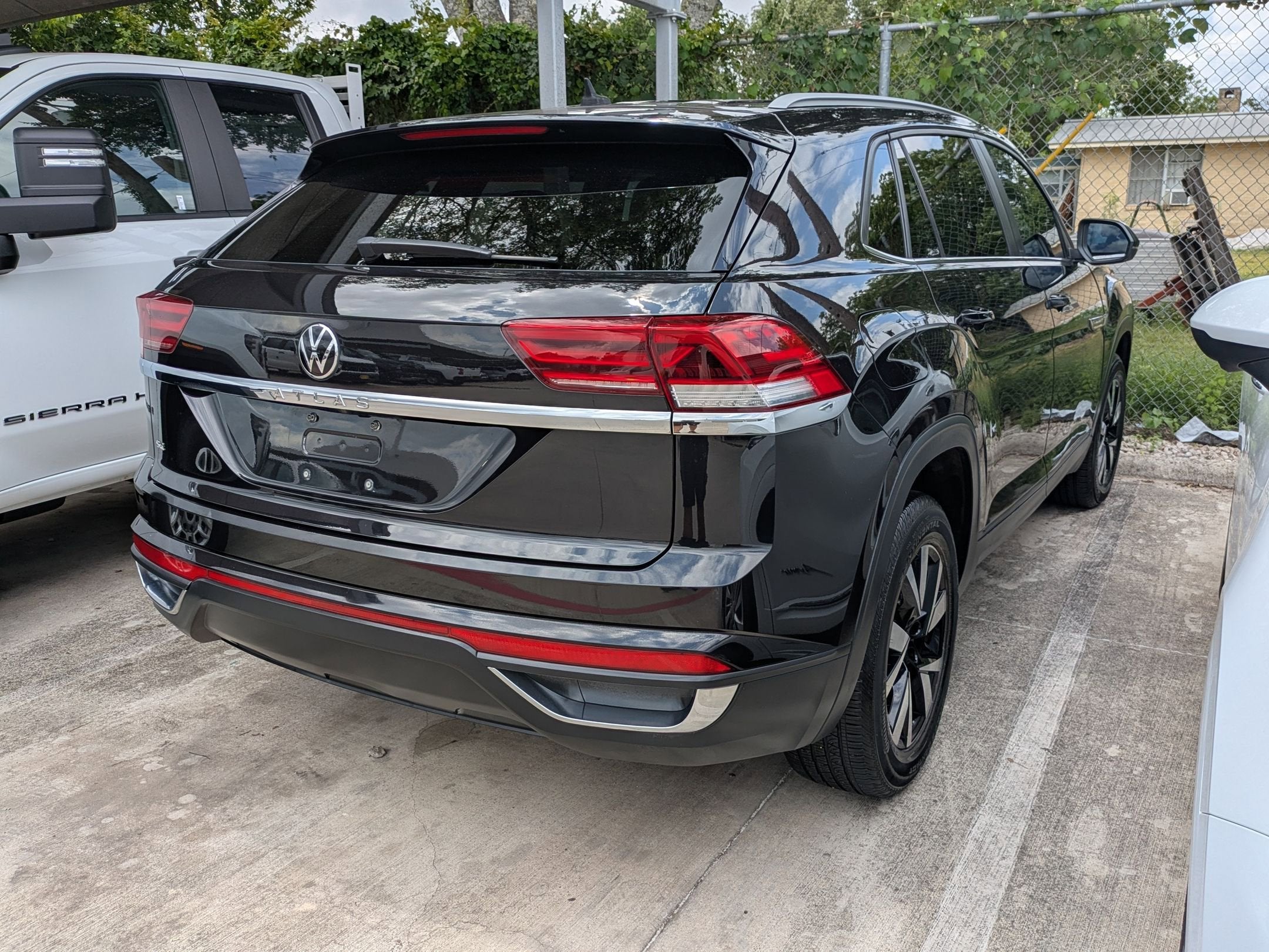 2021 Volkswagen Atlas Cross Sport 2.0T SE