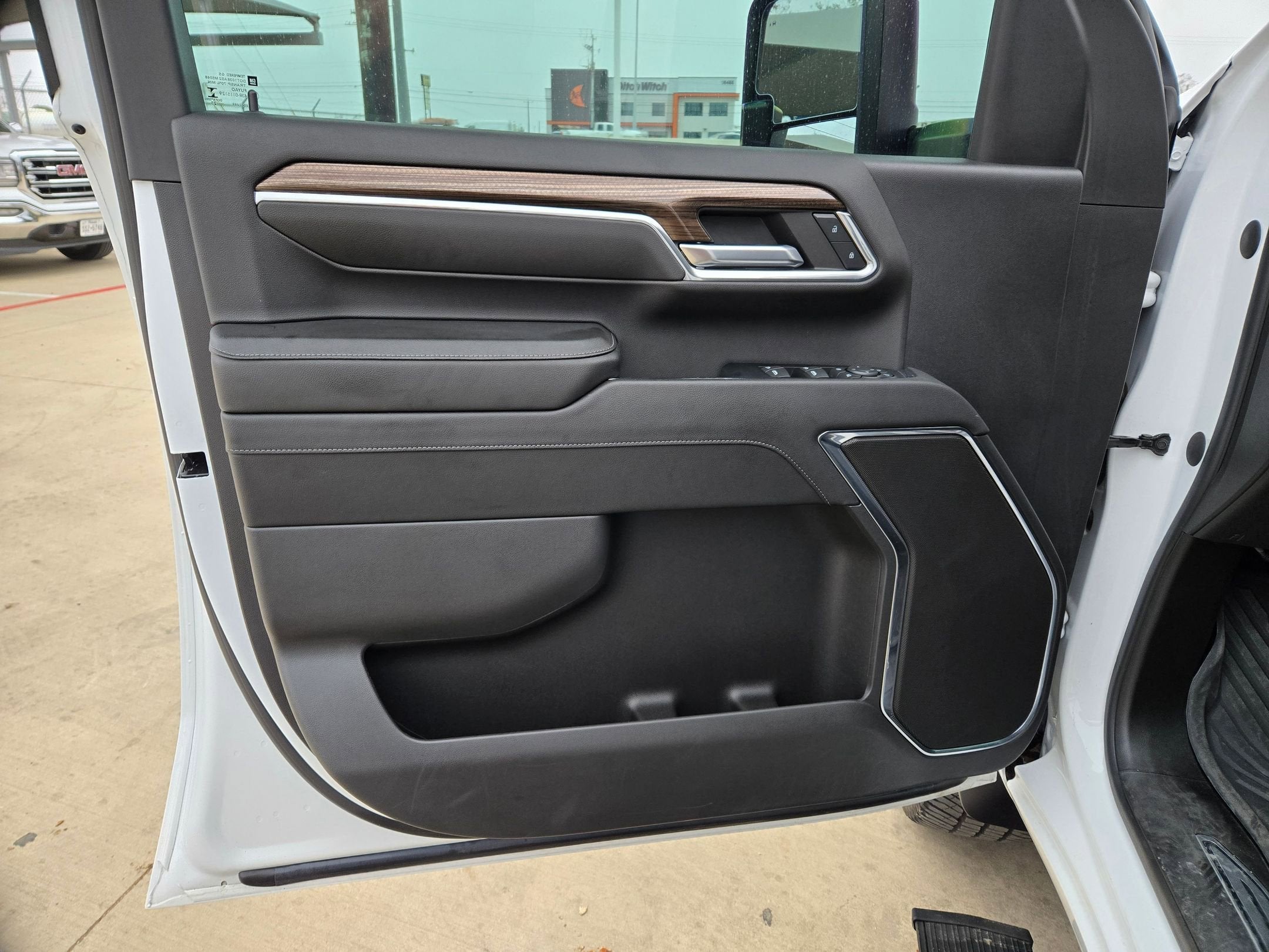 2024 Chevrolet Silverado 3500HD LT