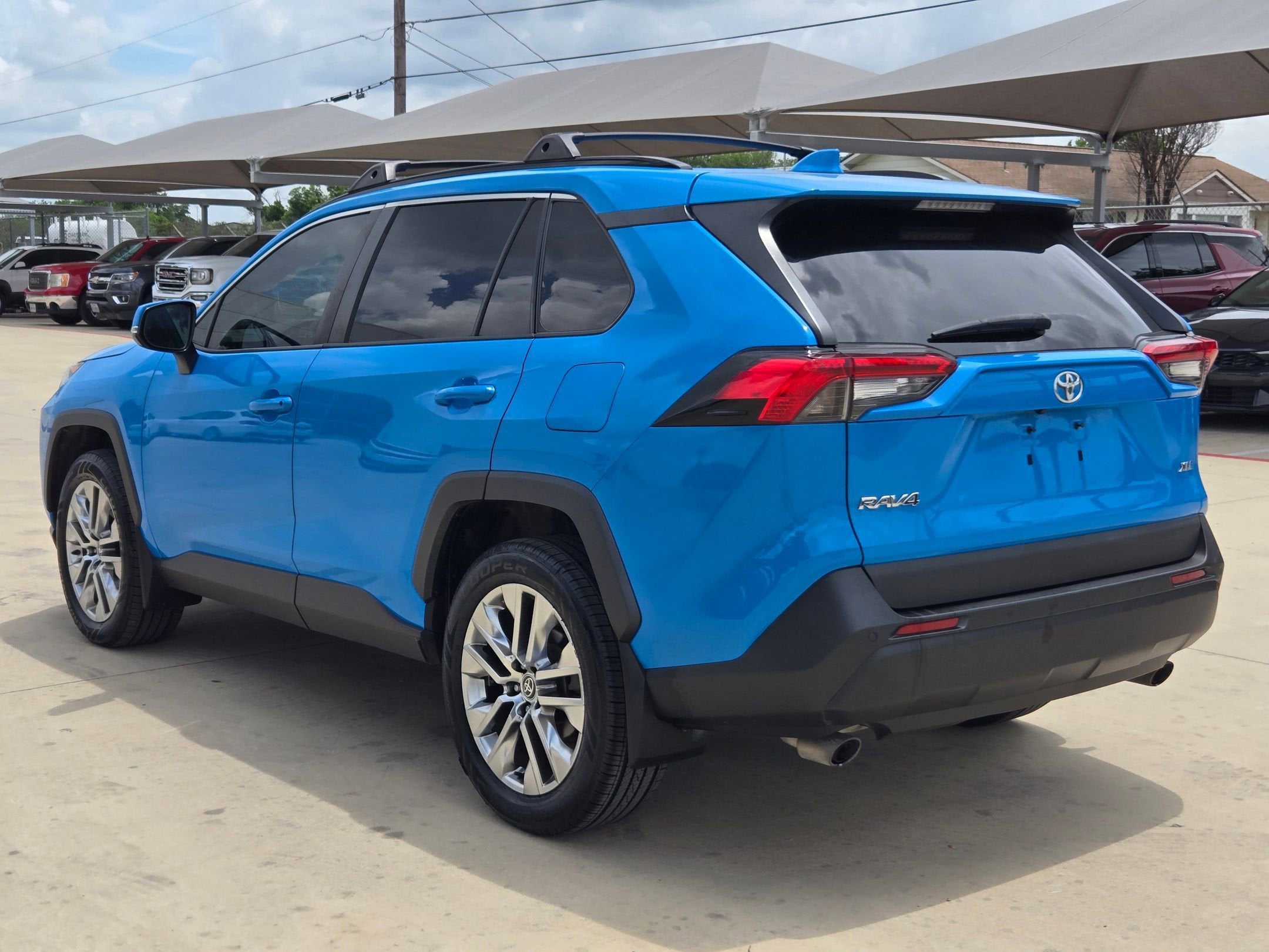 2021 Toyota RAV4 XLE Premium