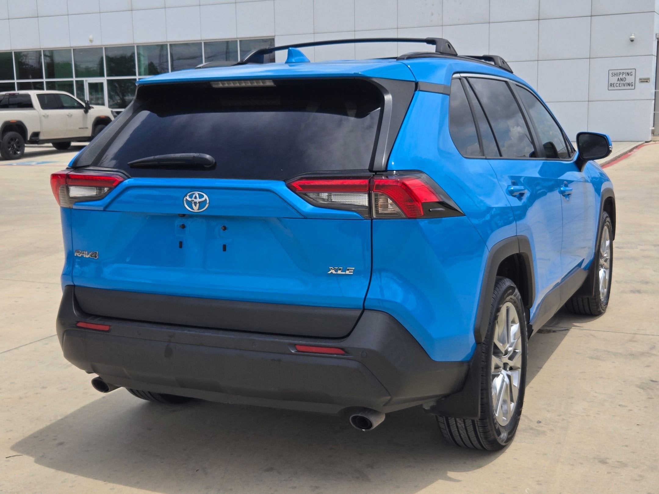 2021 Toyota RAV4 XLE Premium