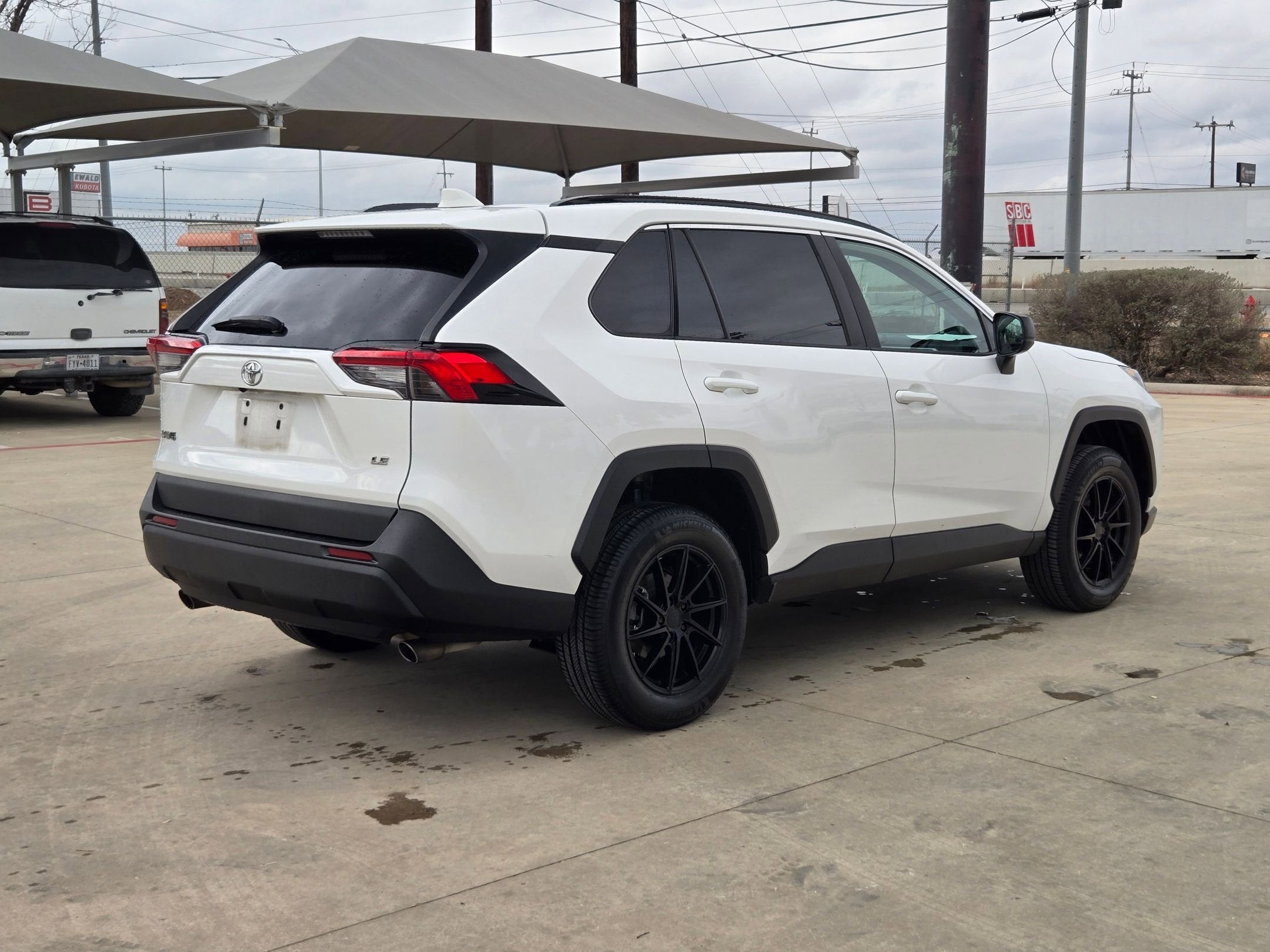 2019 Toyota RAV4 LE