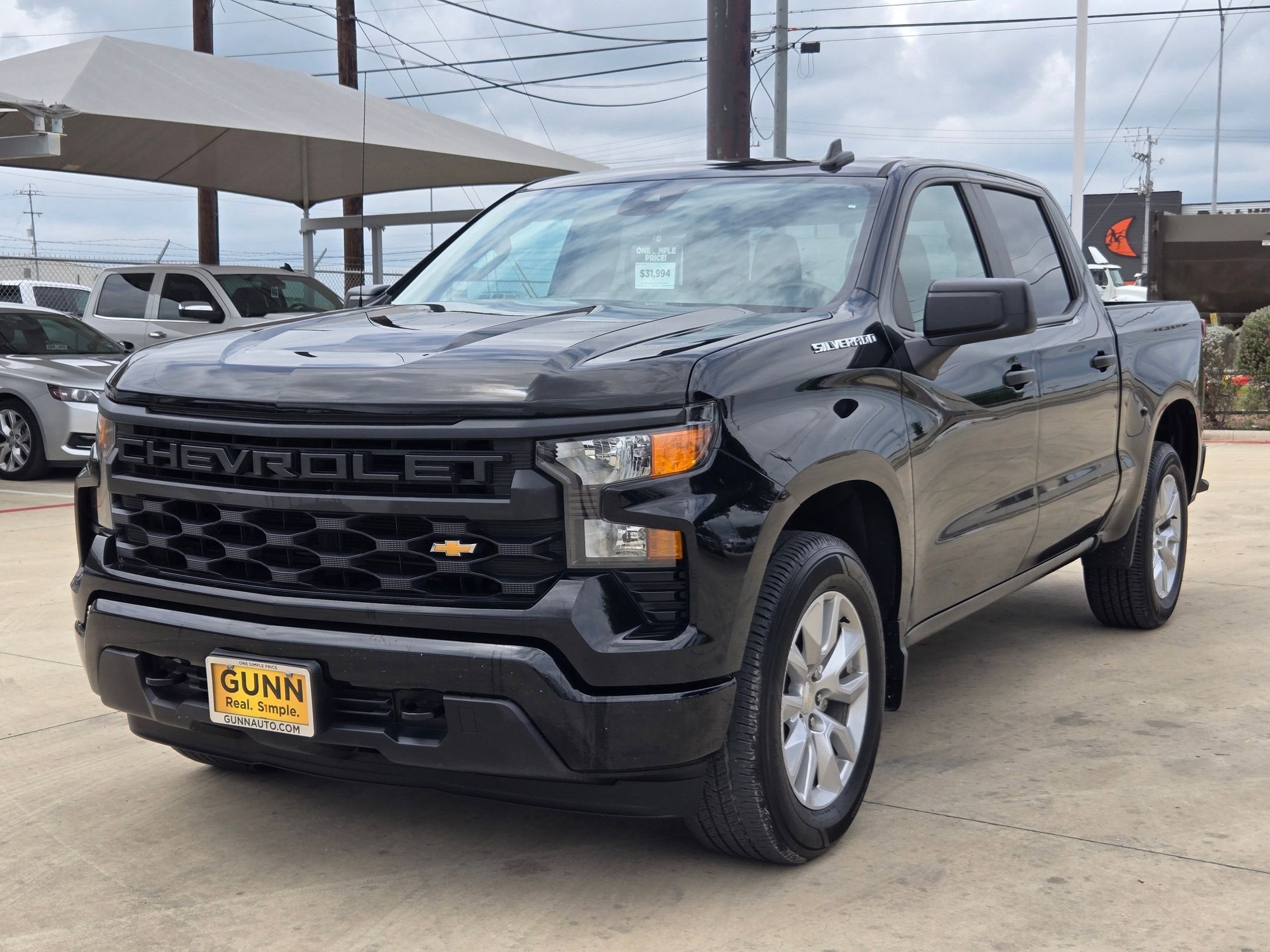 2024 Chevrolet Silverado 1500 Custom