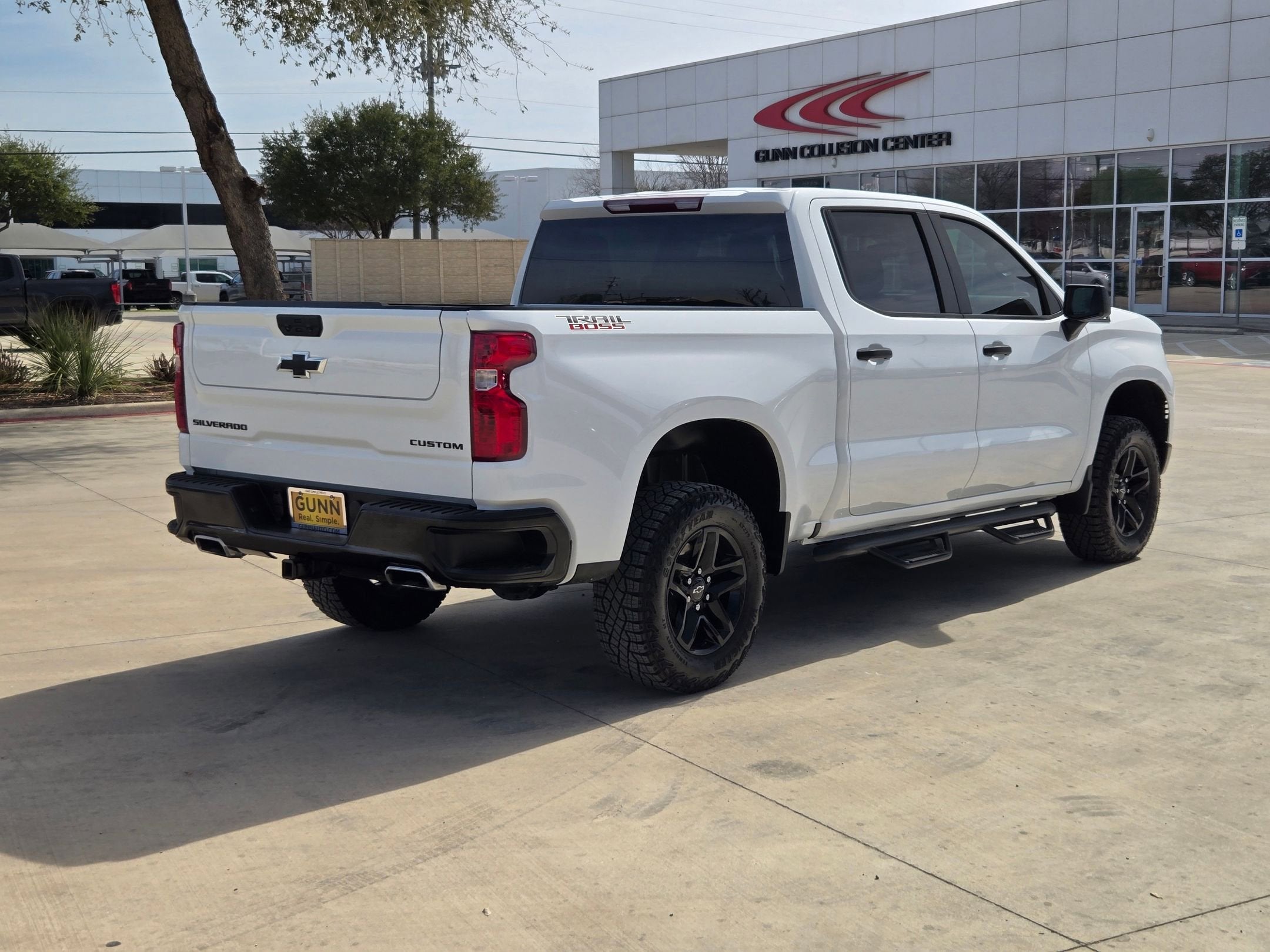 2024 Chevrolet Silverado 1500 Custom Trail Boss