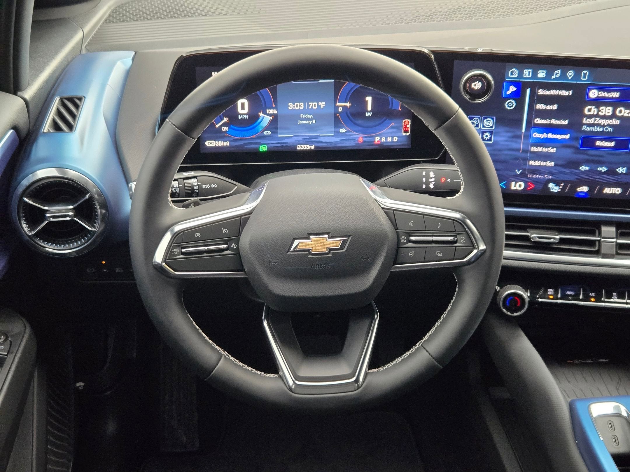 2026 Chevrolet Equinox LT2 w/PDE