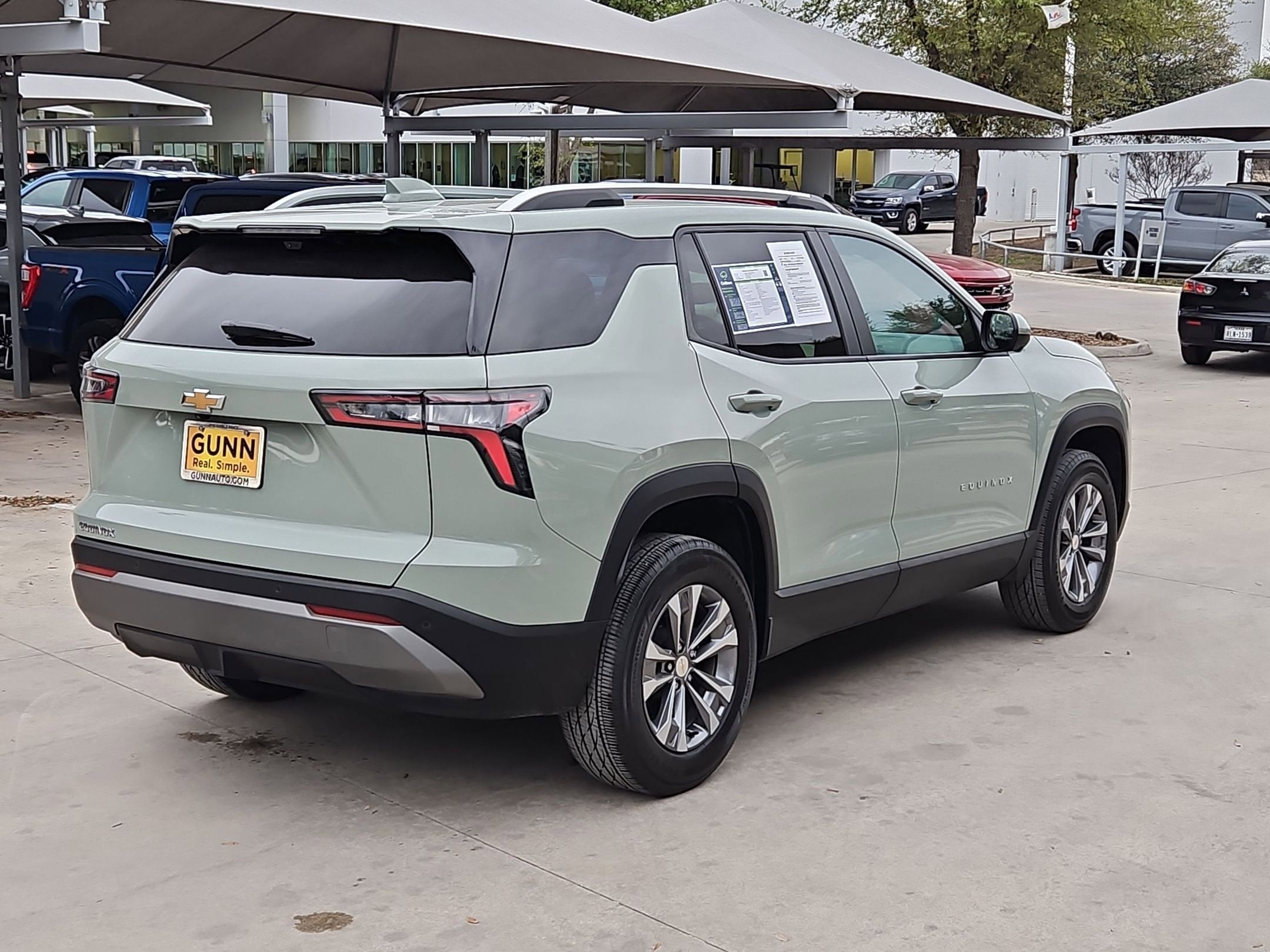 2025 Chevrolet Equinox FWD LT
