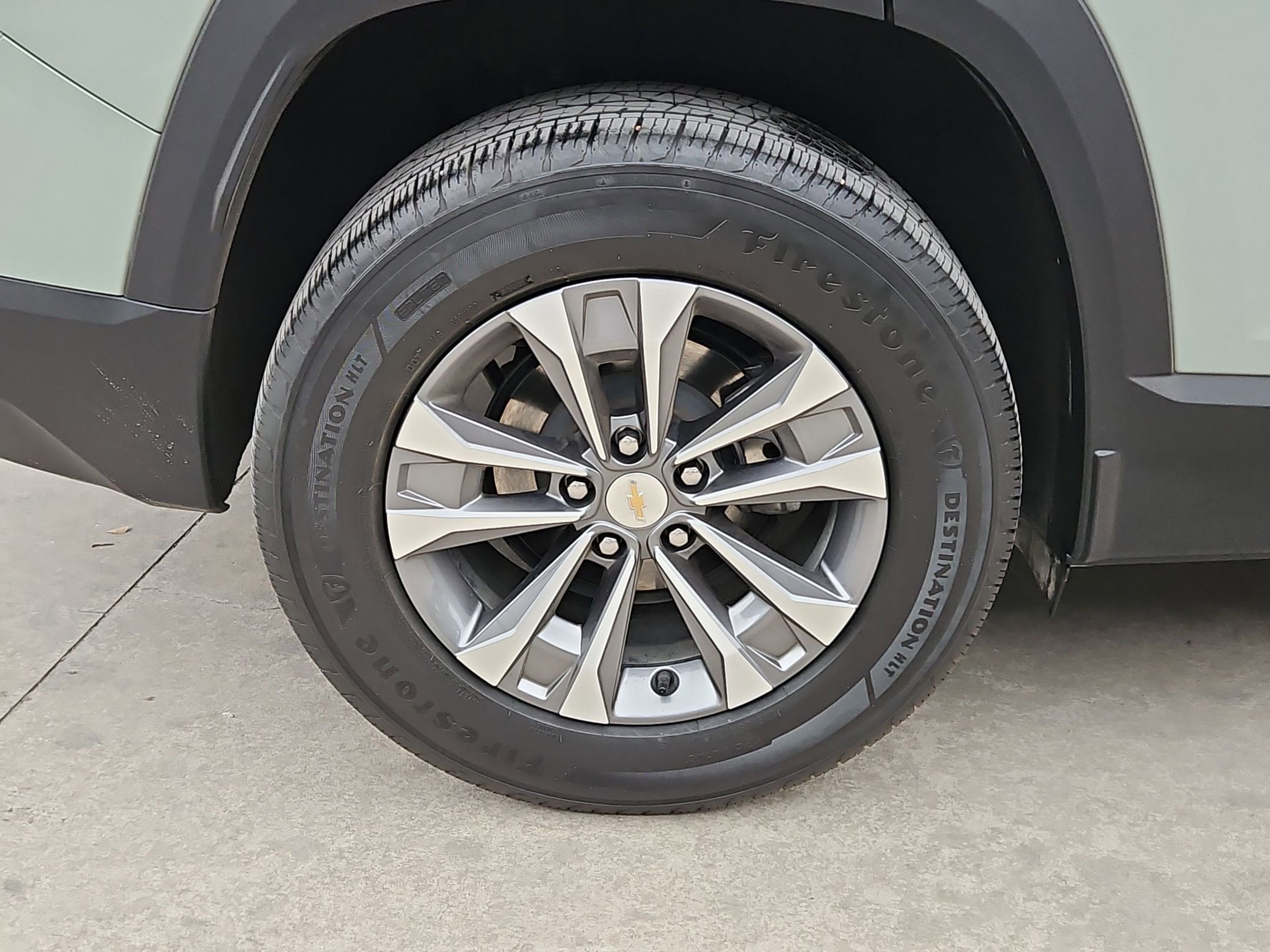 2025 Chevrolet Equinox FWD LT