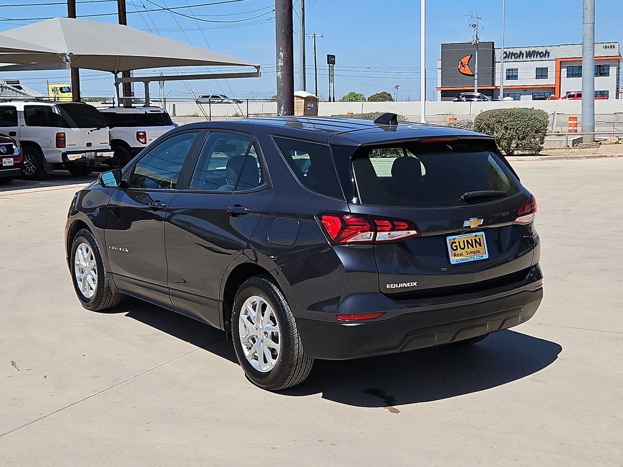 2022 Chevrolet Equinox LS
