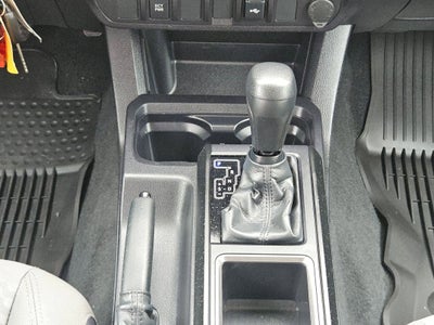 2022 Toyota Tacoma 2WD SR