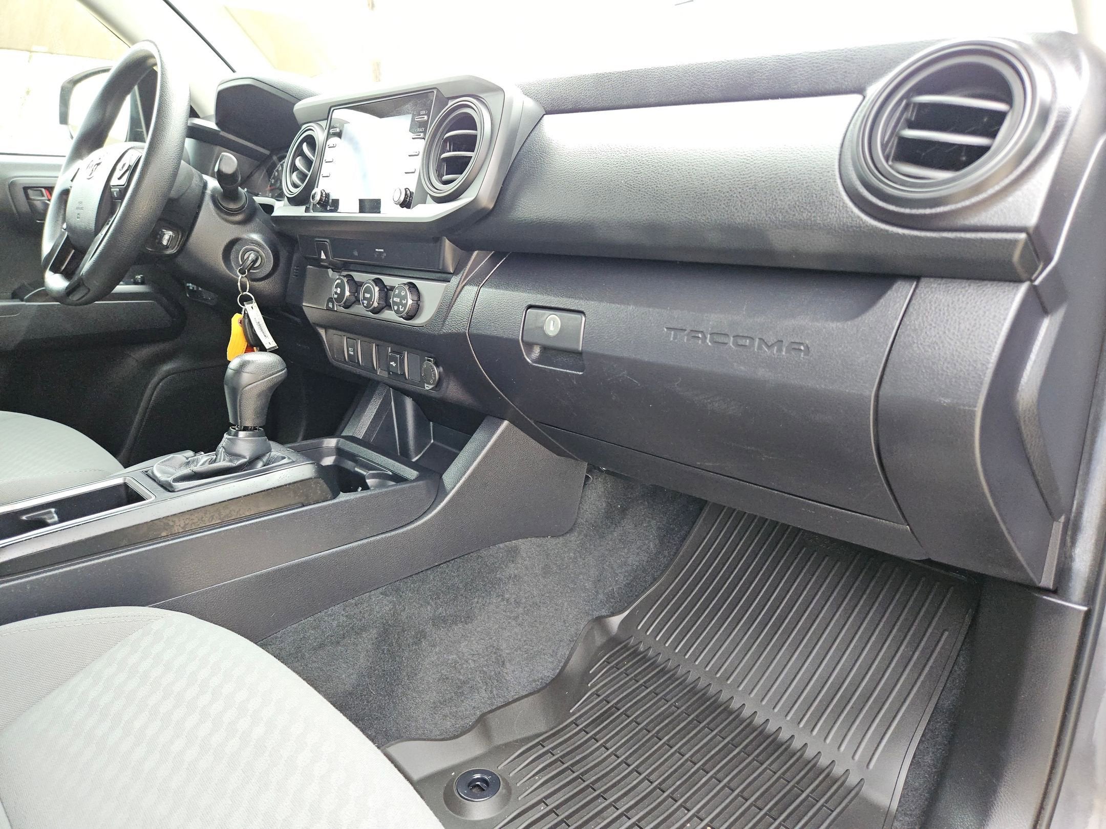 2022 Toyota Tacoma 2WD SR