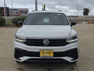 2022 Volkswagen Tiguan SE R-Line Black