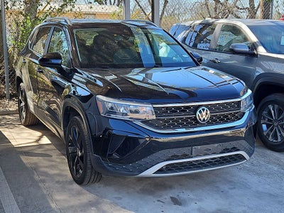 2023 Volkswagen Taos SE