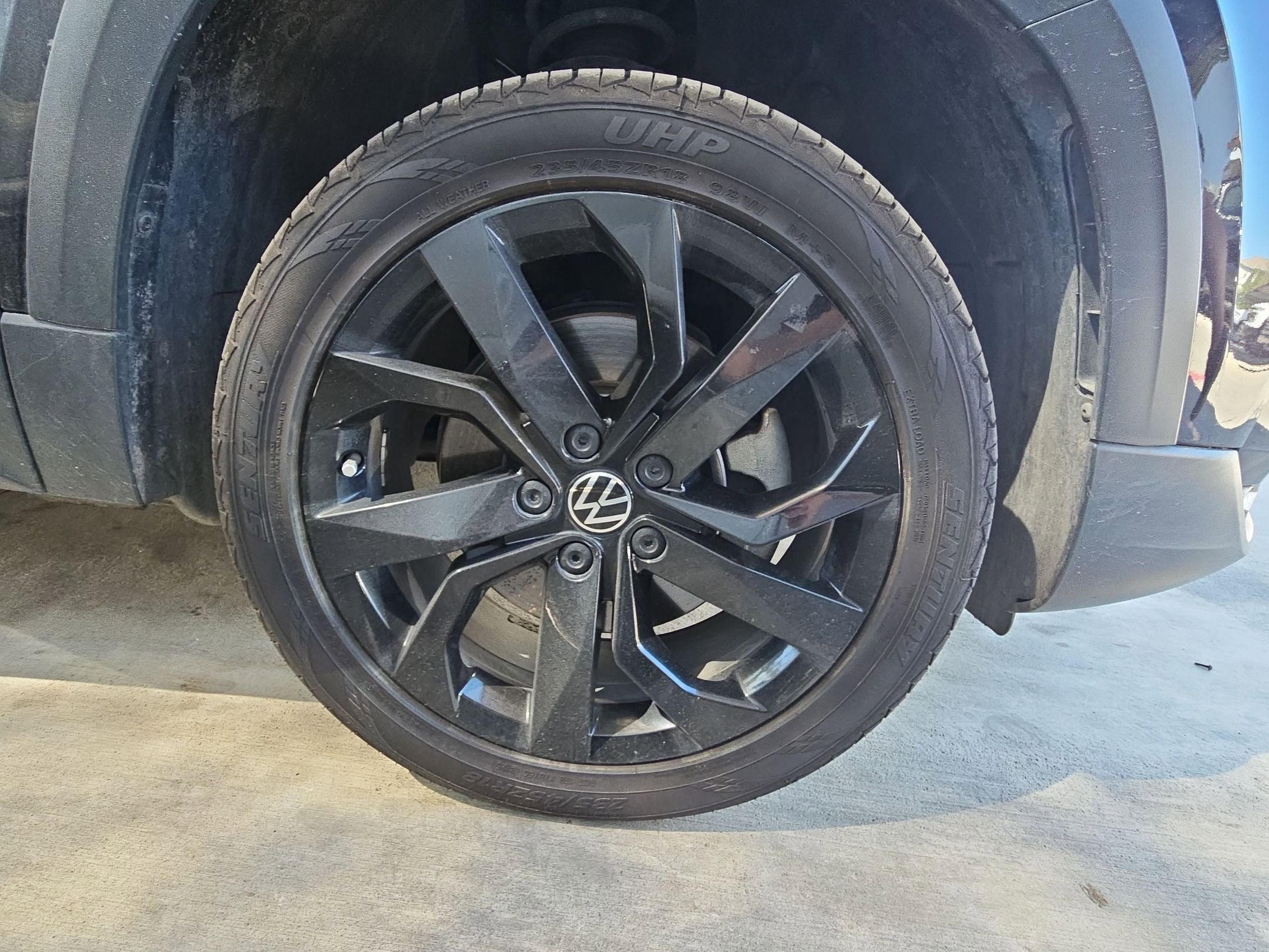 2023 Volkswagen Taos SE