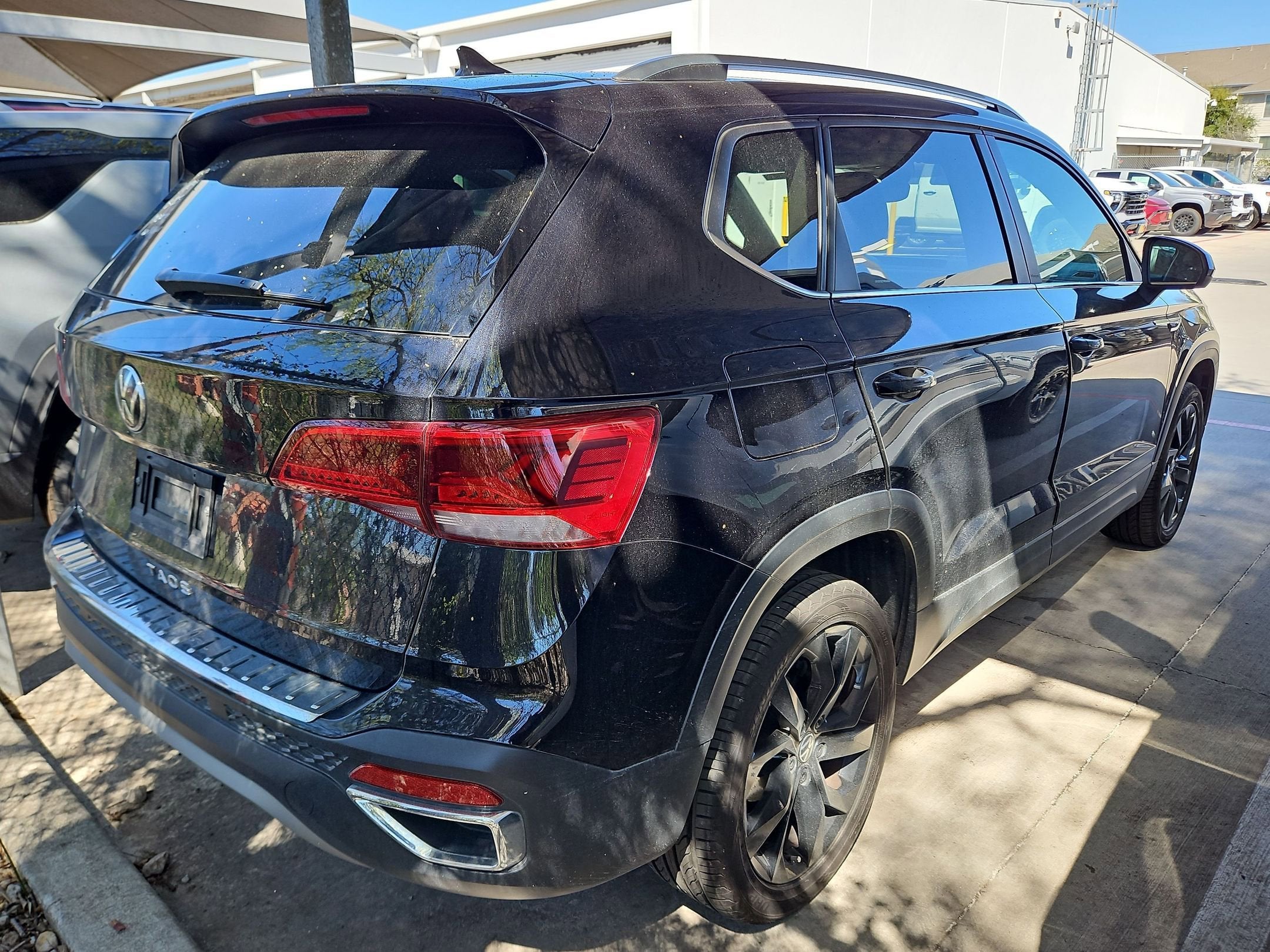 2023 Volkswagen Taos SE