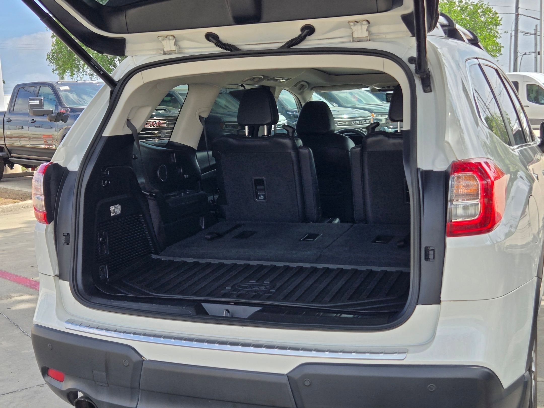 2022 Subaru Ascent Touring