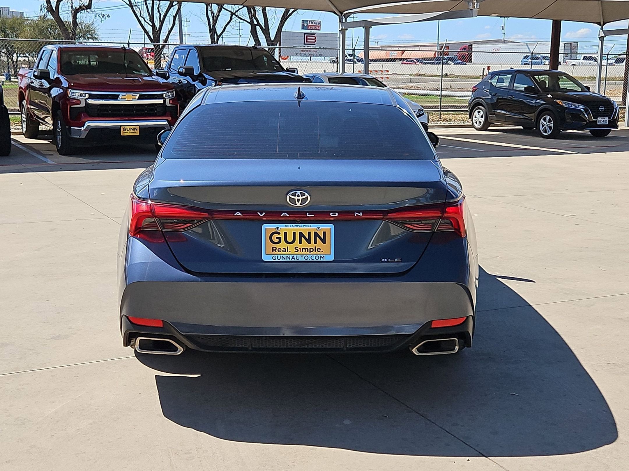 2022 Toyota Avalon XLE