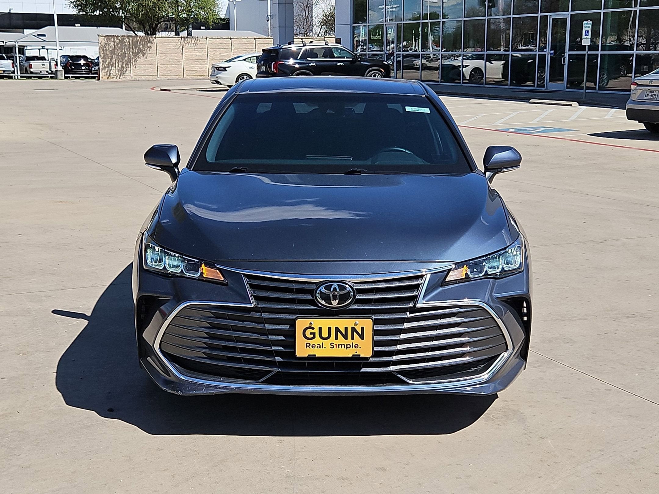2022 Toyota Avalon XLE