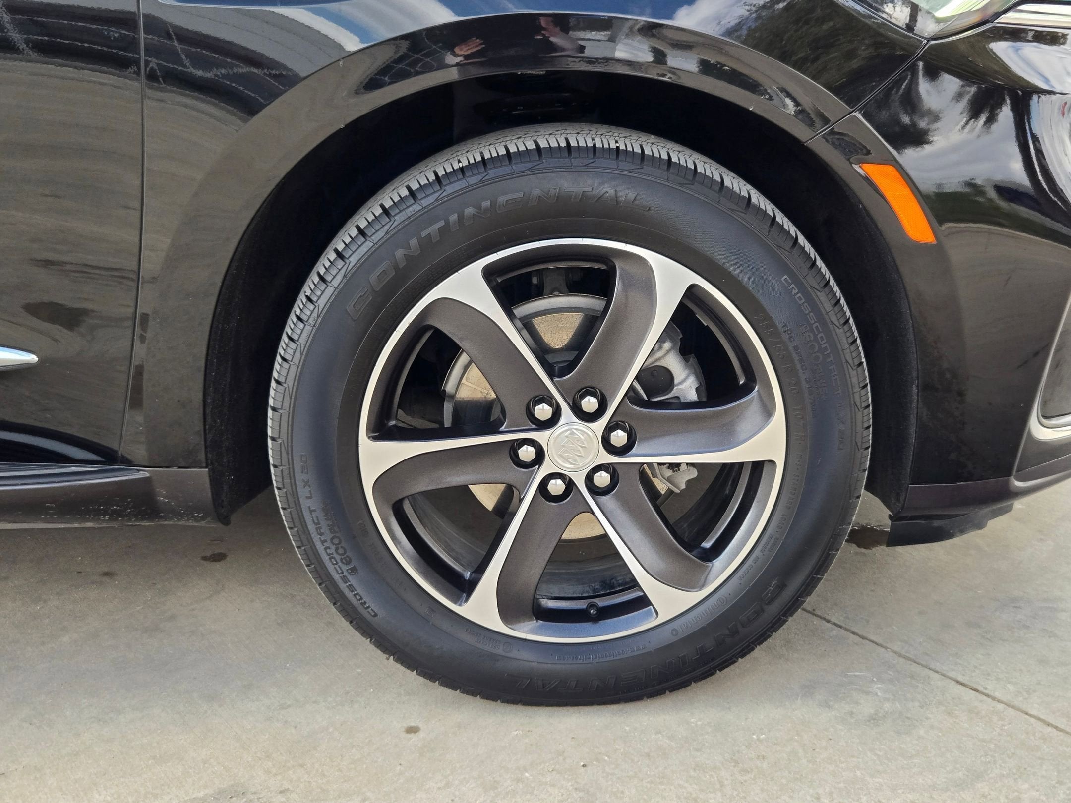 2023 Buick Enclave Premium