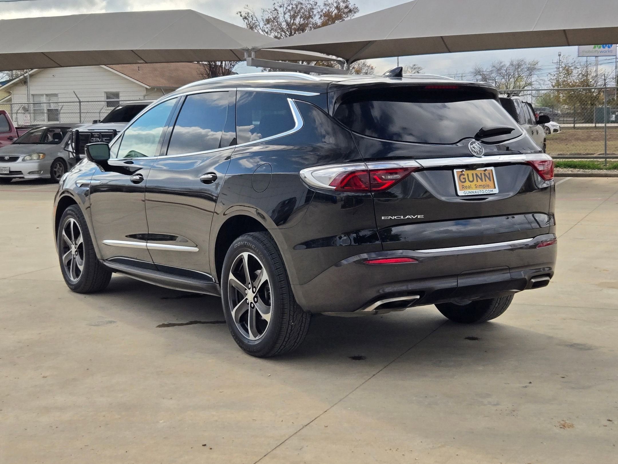 2023 Buick Enclave Premium
