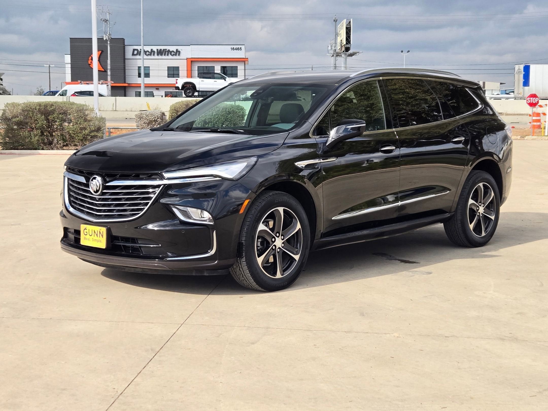 2023 Buick Enclave Premium