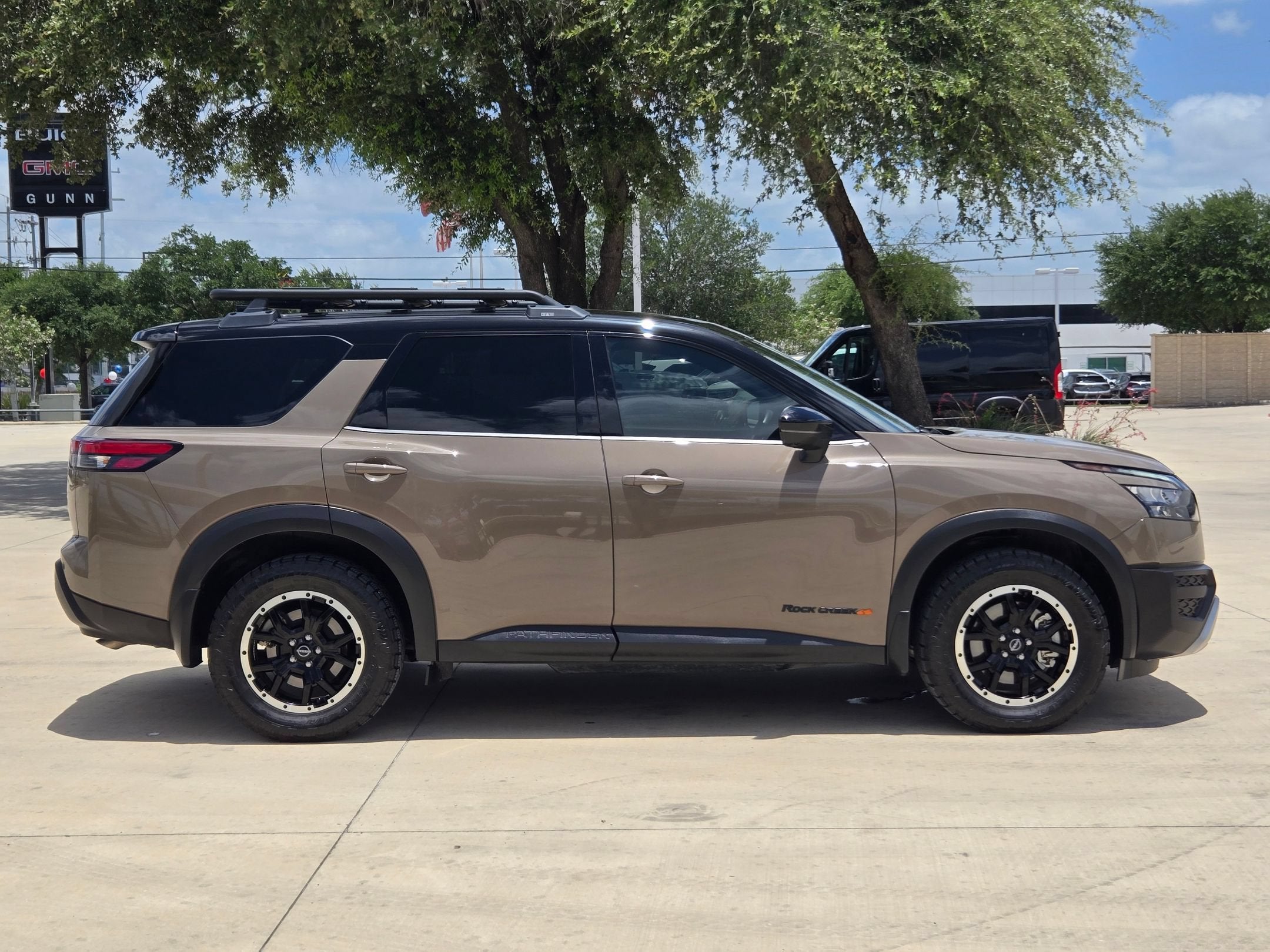 2024 Nissan Pathfinder Rock Creek