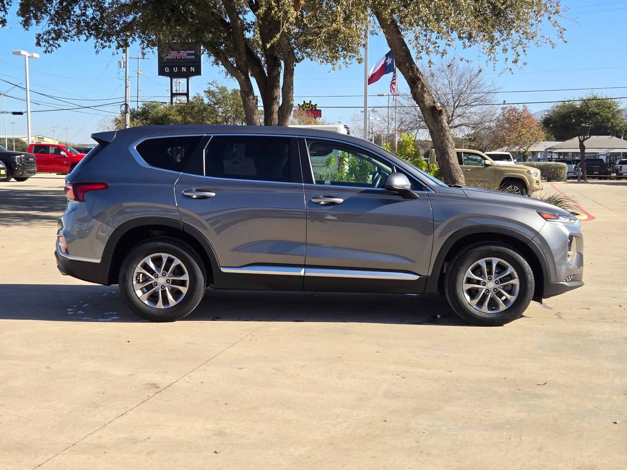 2019 Hyundai Santa Fe SE