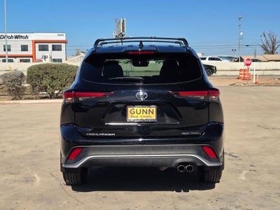 2024 Toyota Highlander XSE