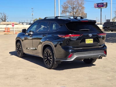 2024 Toyota Highlander XSE