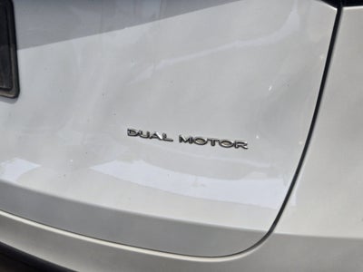 2023 Tesla Model Y LONG RANGE AWD