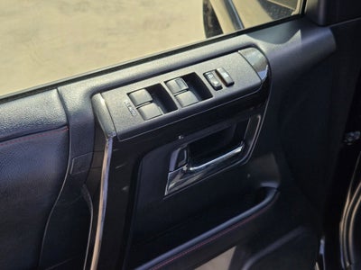 2022 Toyota 4Runner TRD Off Road